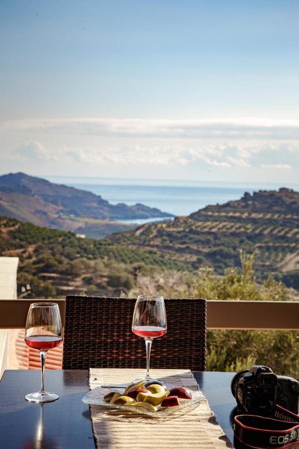 Annaview & Apartment Plakias